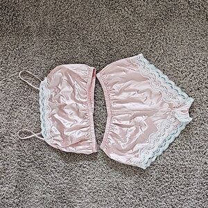 NWOT - Satin Sleepwear set size Large